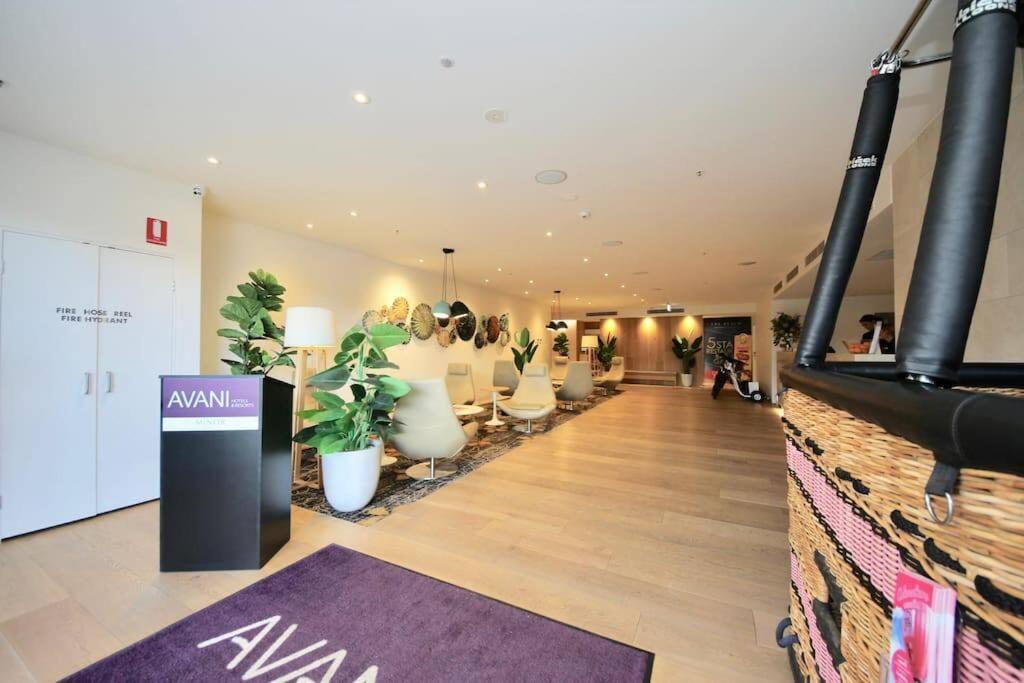 Broadbeach Apartment Level 10 With Beach Views Гоулд Коуст Екстериор снимка
