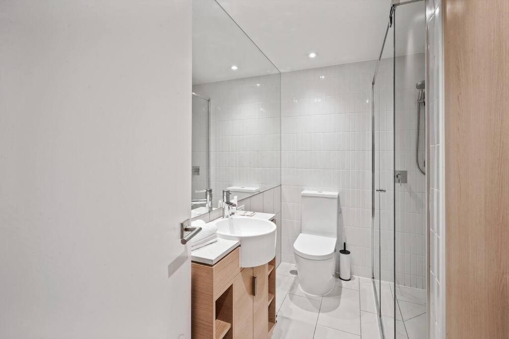 Broadbeach Apartment Level 10 With Beach Views Гоулд Коуст Екстериор снимка