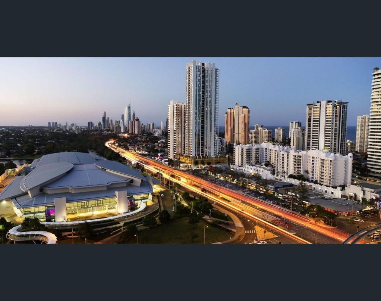 Broadbeach Apartment Level 10 With Beach Views Гоулд Коуст Екстериор снимка